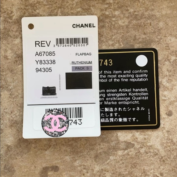 Authentic Chanel boy small - Picture 5 of 5